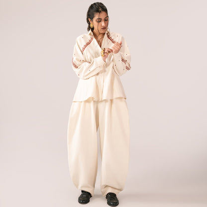 Neelum Barrel Fit Pants